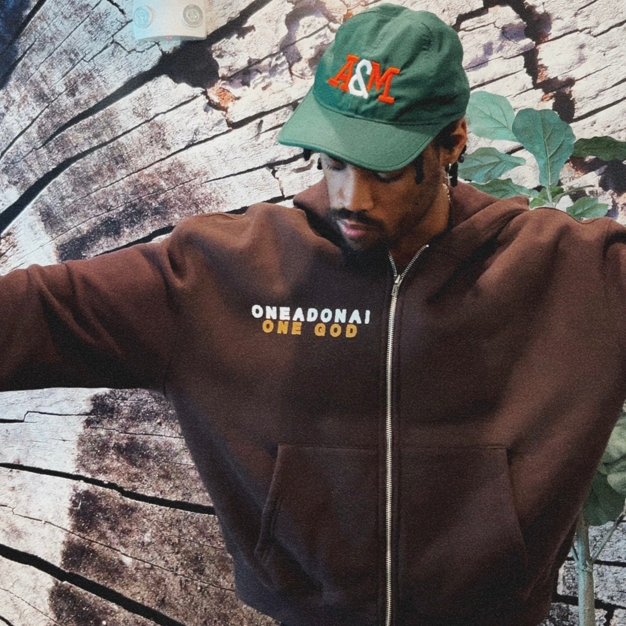 GOD GIFTS BOXY HOODIE