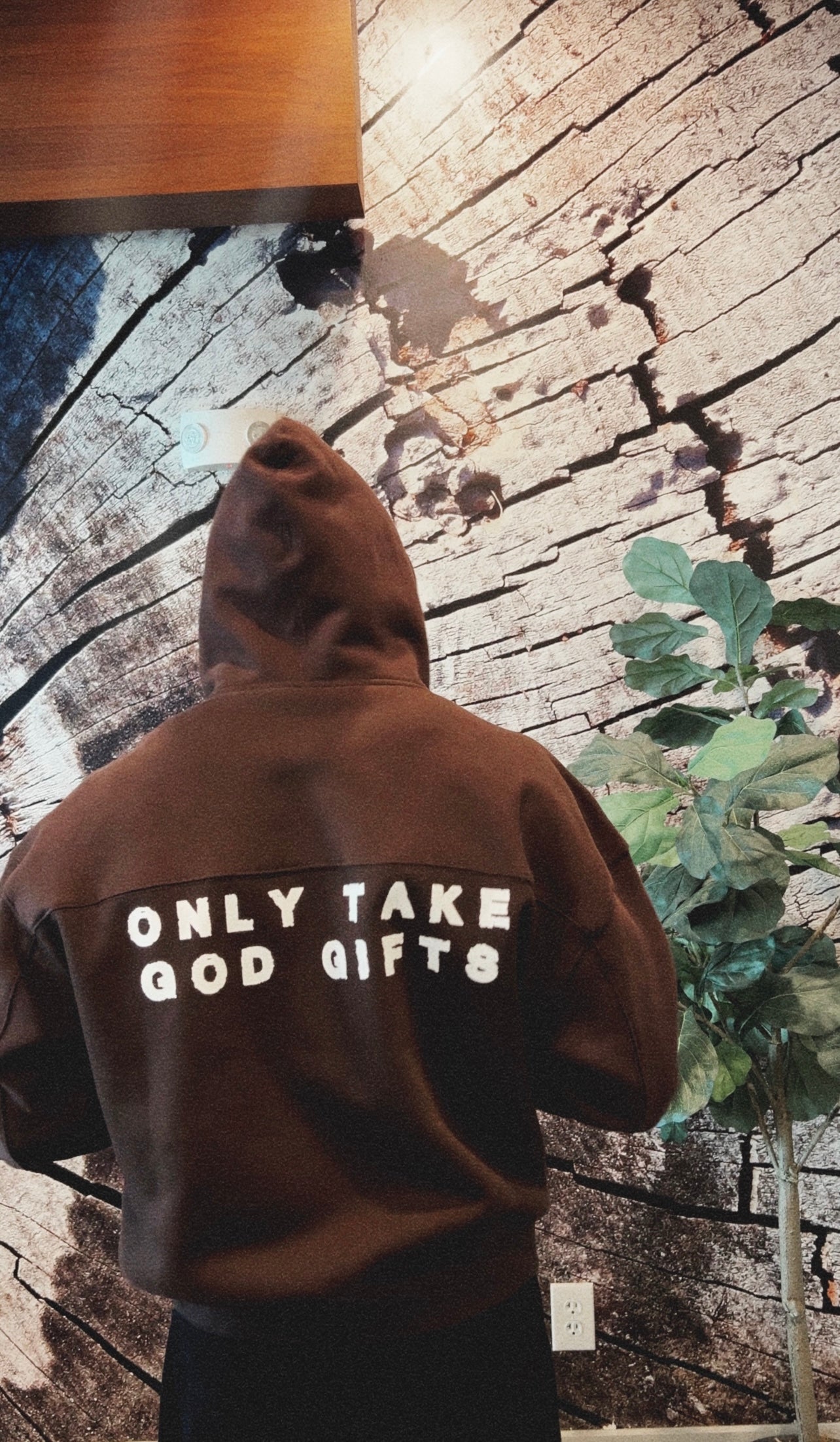 GOD GIFTS BOXY CROPPED HOODIE