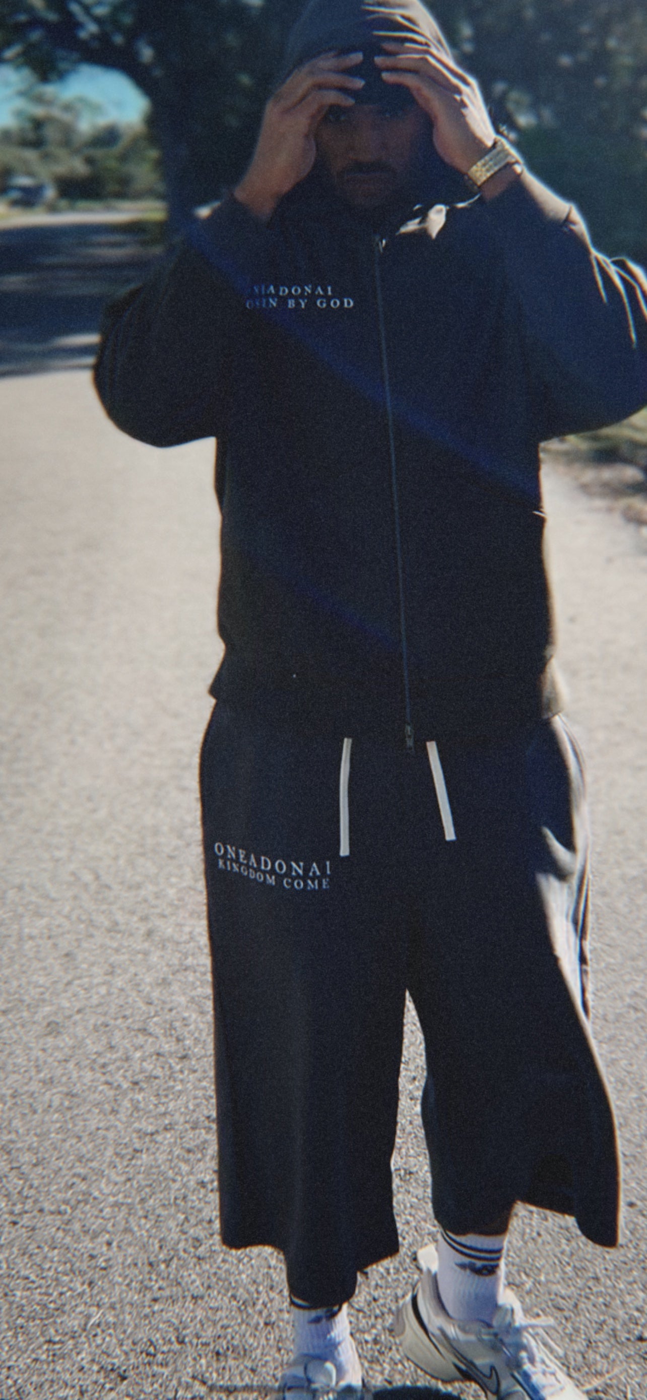 OVERSIZED SWEATSHORTS